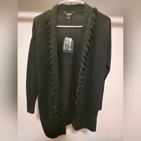 Vera Wang Cardigan - Picture 1 of 4